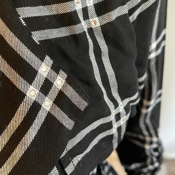 TOP black and white - Picture 7 of 7